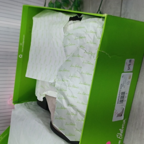 Sam Edelman Bronson Putty Suede Boots NIB - Picture 11 of 15